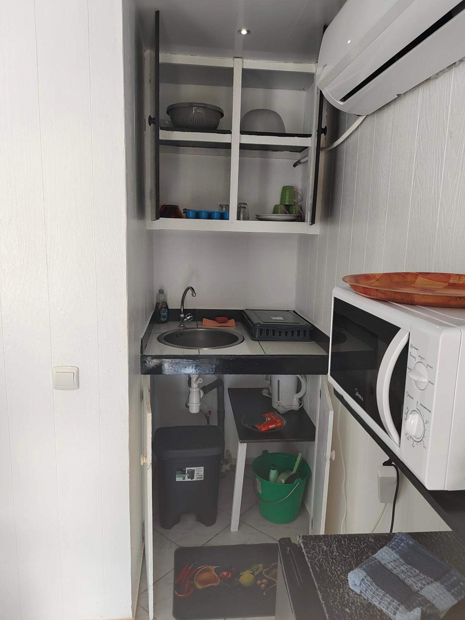 Fare Ara Location Huahine Hotell Exteriör bild
