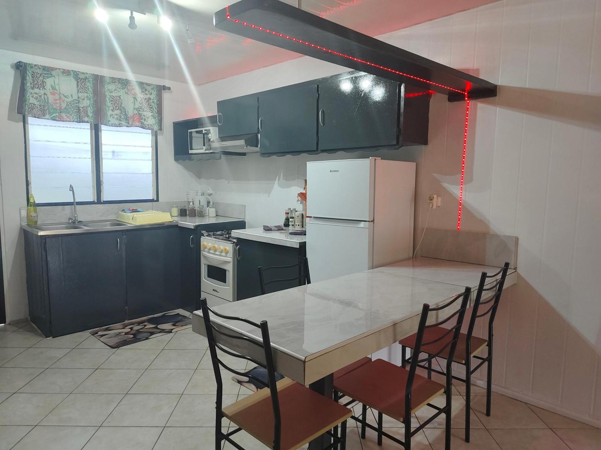 Fare Ara Location Huahine Hotell Exteriör bild
